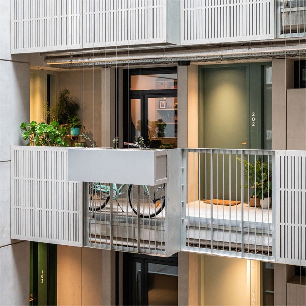 doi-tac-du-an-the-canopy-melbourne-uc